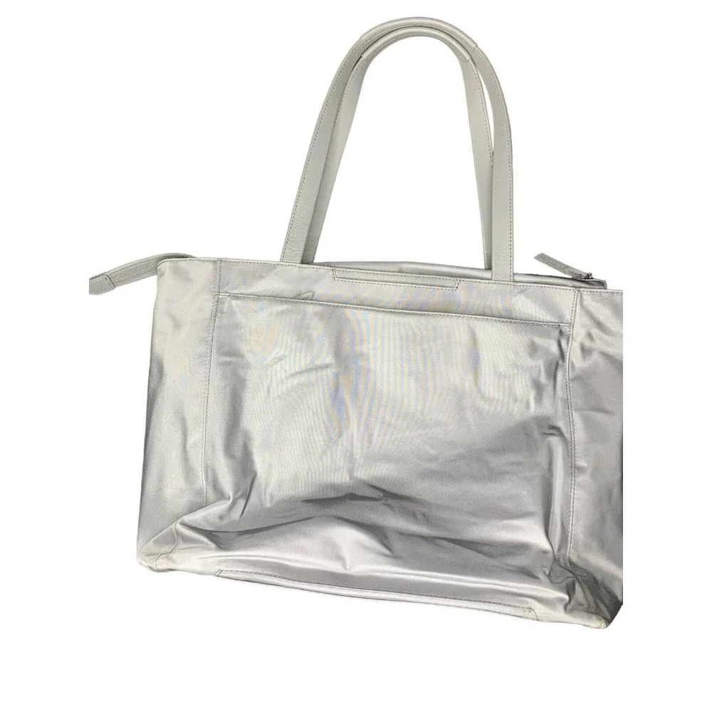 TUMI Nylon Tote Bag Laptop Travel Bag Gray Double Handles Zip Pockets Women's L - Picture 3 of 13